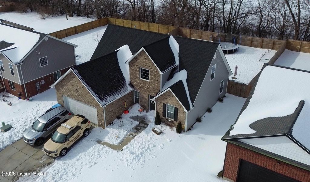 Photo of 3078 Barlows Brook Rd, Shelbyville, KY 40065 (MLS # 1708589)