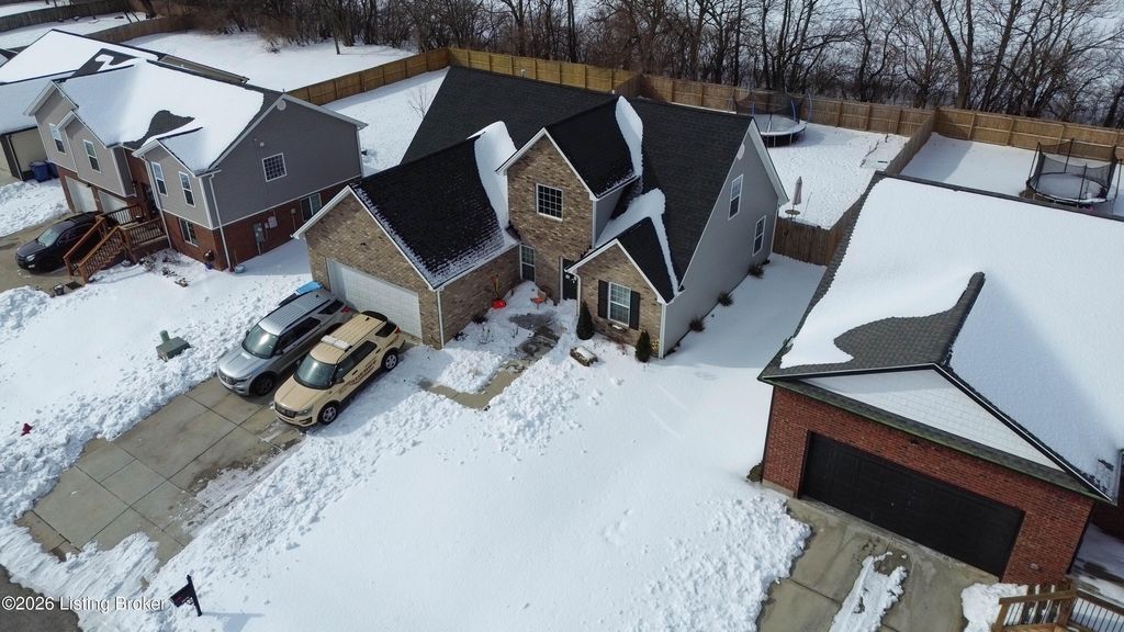 Photo of 3078 Barlows Brook Rd, Shelbyville, KY 40065 (MLS # 1708589)