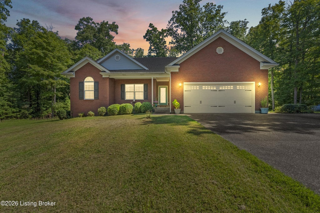 Photo of 210 E Indian Stone Rd, Shepherdsville, KY 40165 (MLS # 1725528)