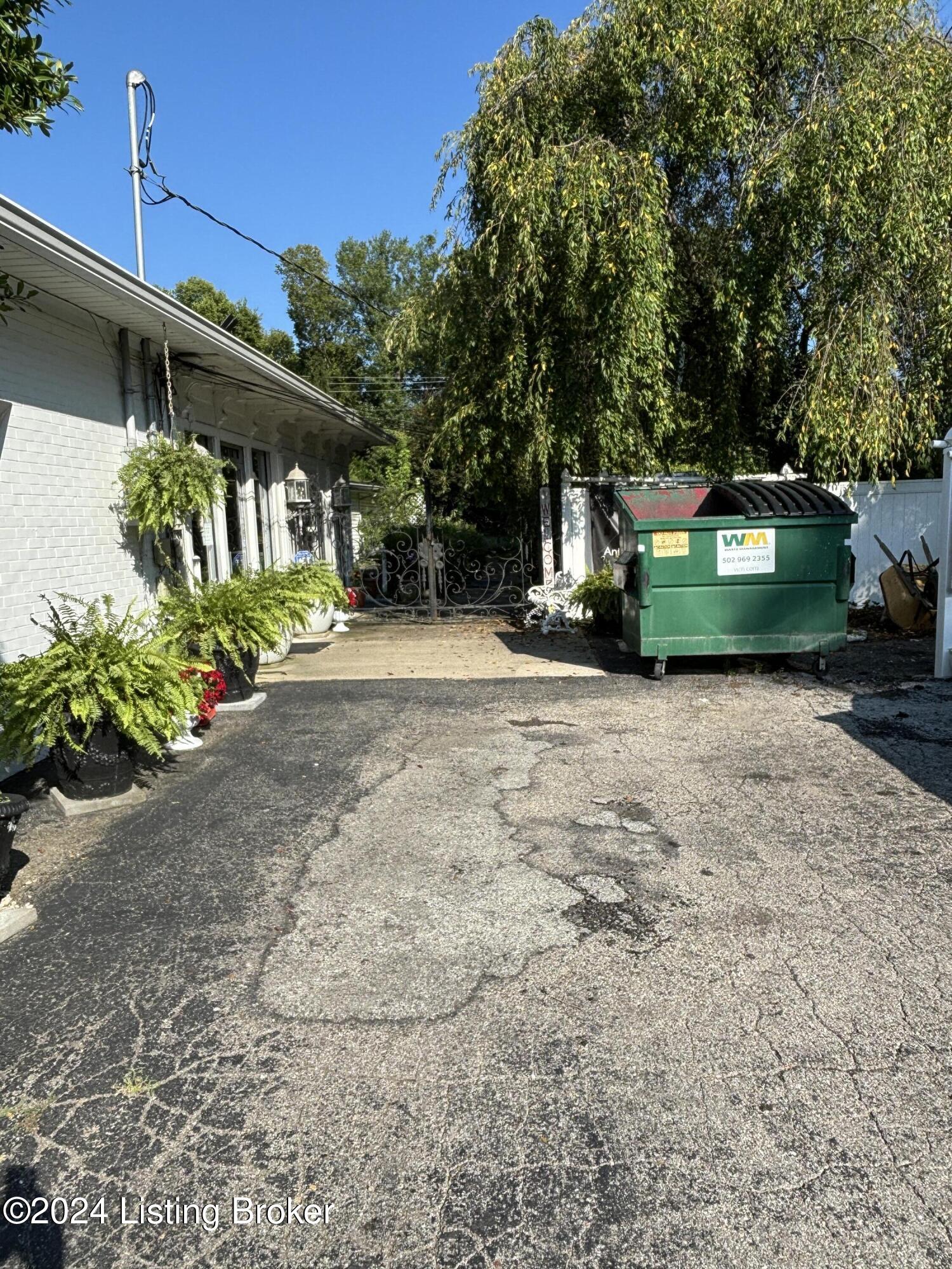 10014 Third Street Rd, Louisville, Pennsylvania image 4