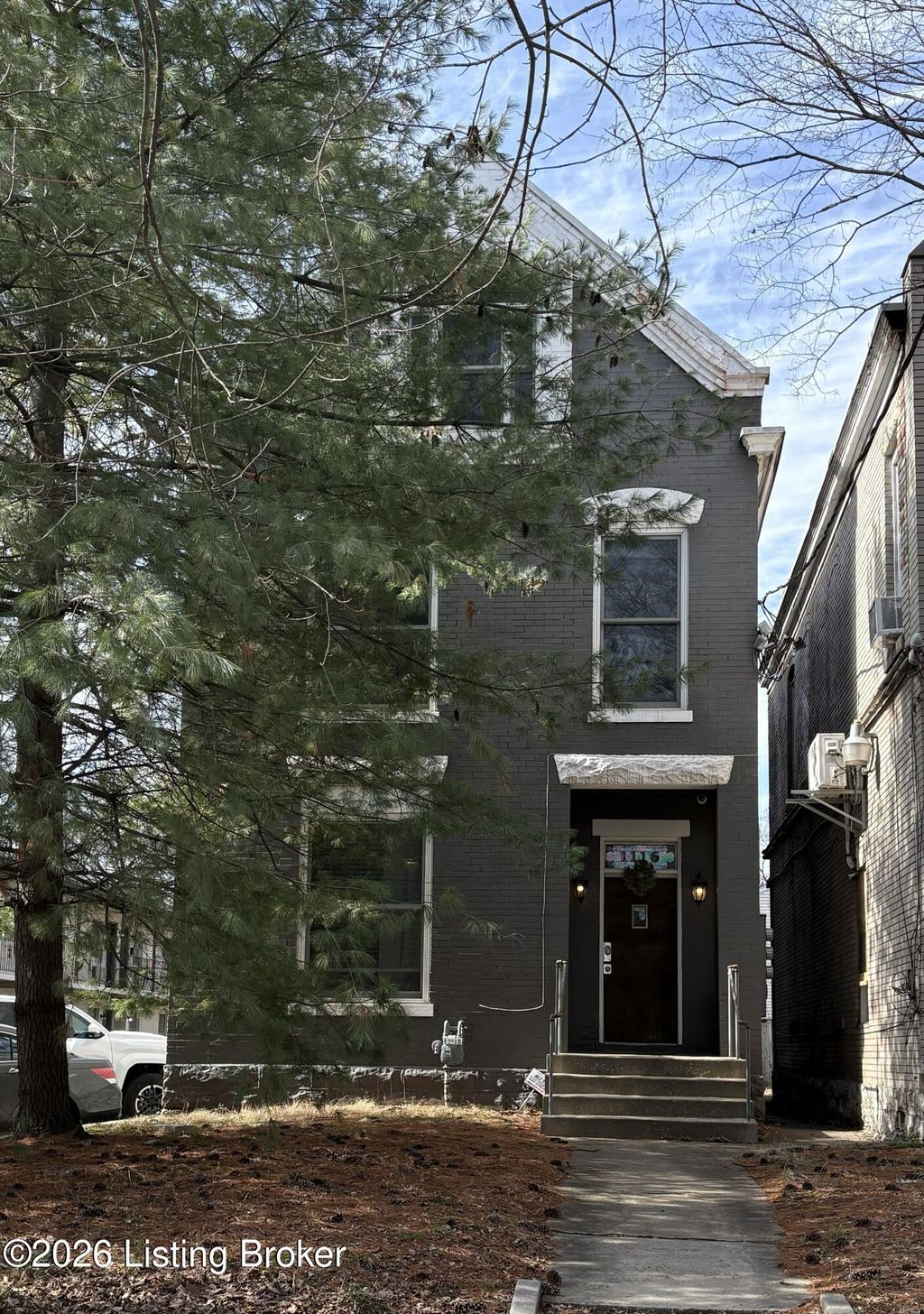 Photo of 1116 Garvin Pl, Louisville, KY 40203 (MLS # 1711502)