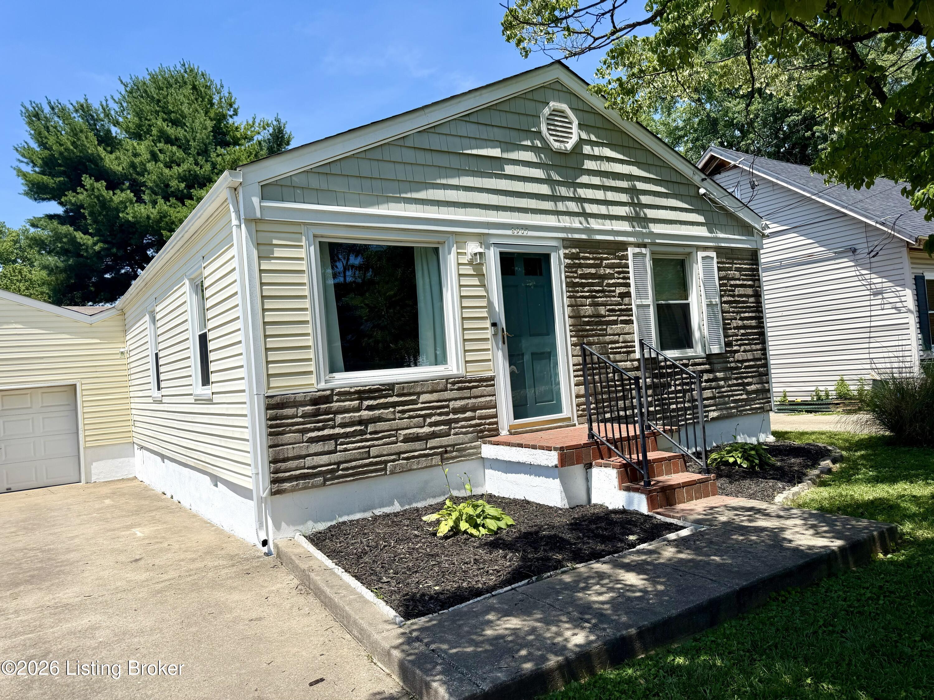 lsang2⭐︎ 40242 Homes For Sale & Real Estate | REMAX