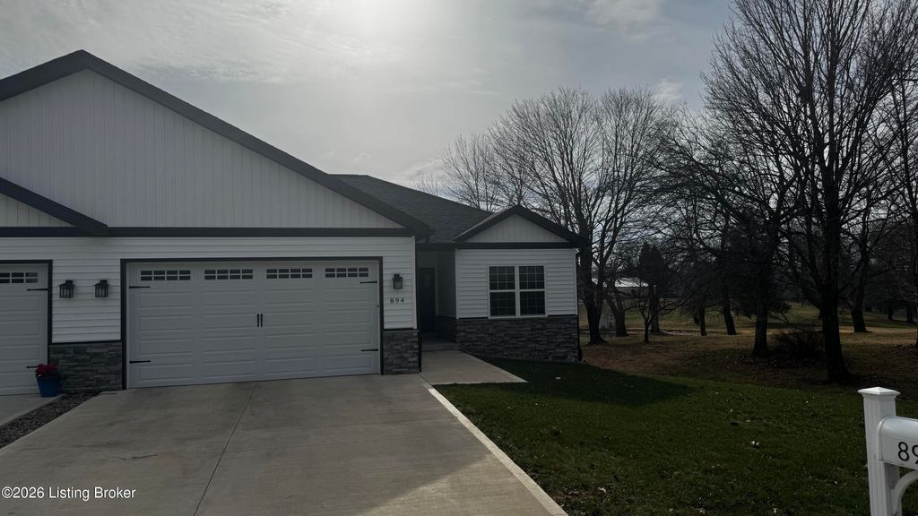 Photo of 894 Otter Creek Rd, Vine Grove, KY 40175 (MLS # 1706147)