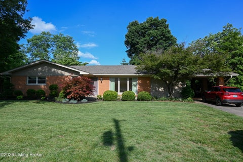 Homes For Sale - 105 Madison Ave<br/> Bardstown, KY 40004