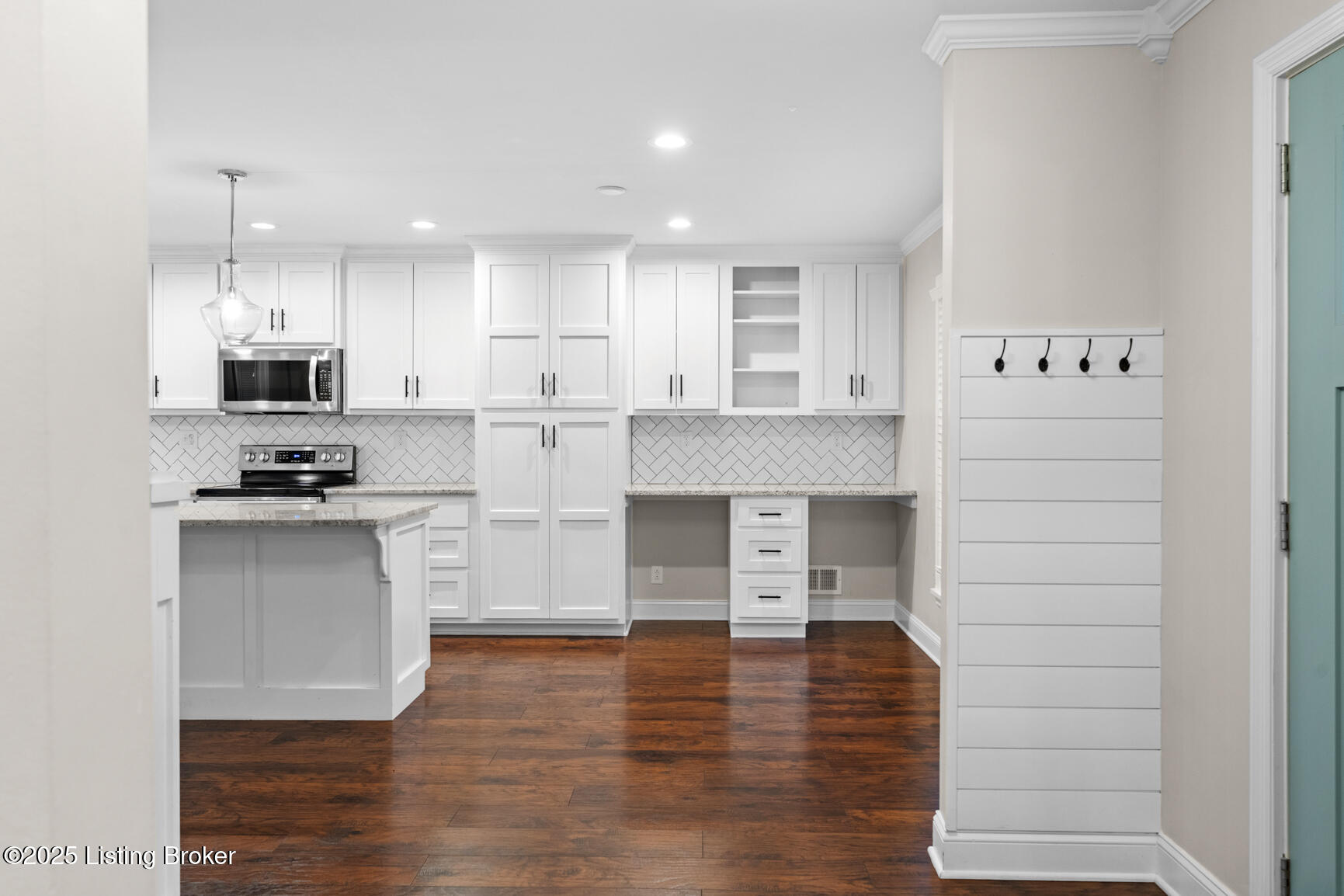 10208 Afton Rd, Louisville, Kentucky image 14