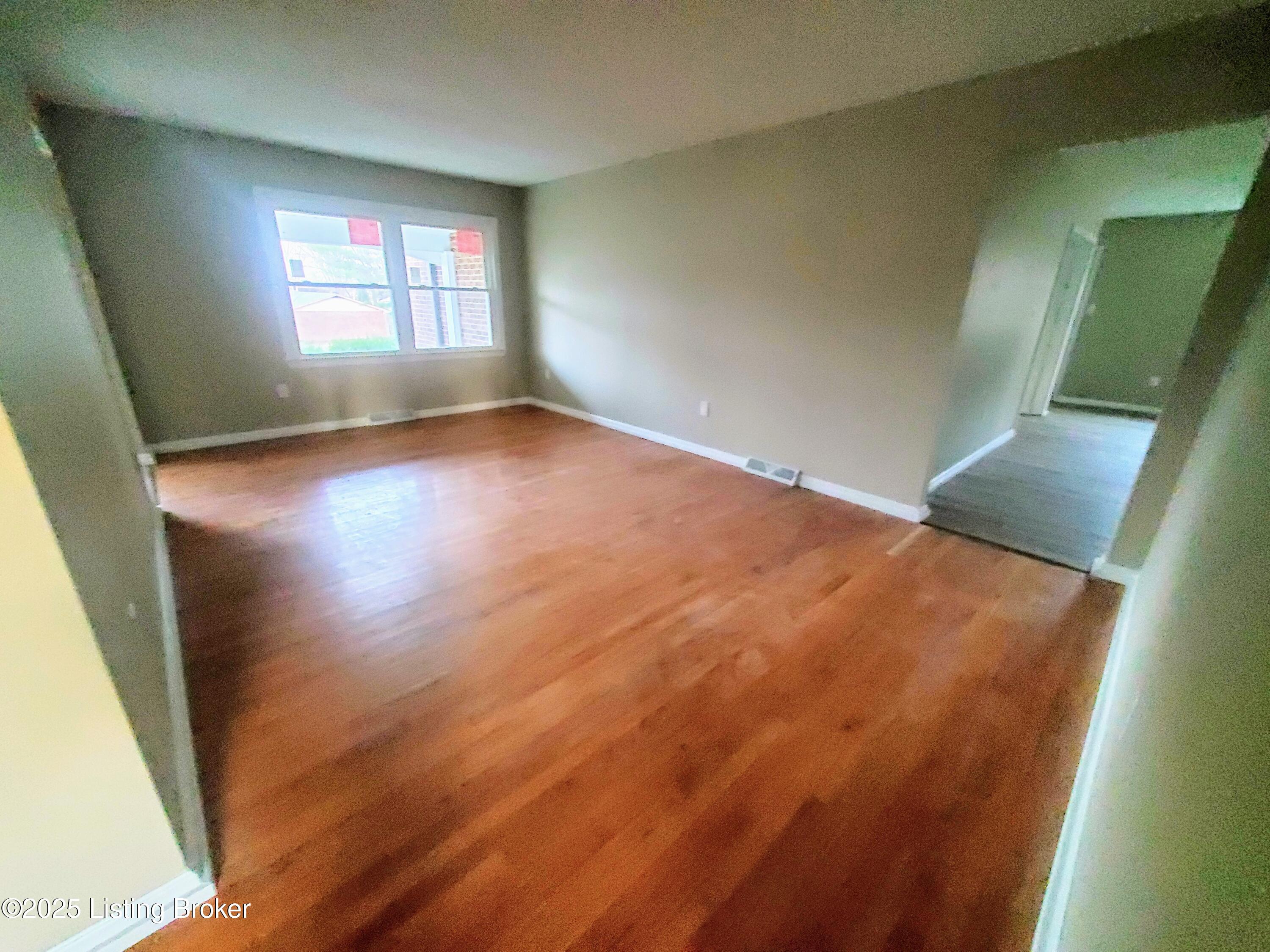 120 Parkside Cir, Vine Grove, Kentucky image 3