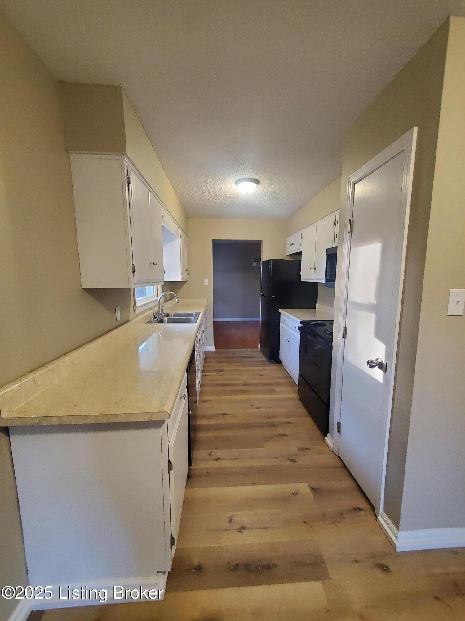 120 Parkside Cir, Vine Grove, Kentucky image 4