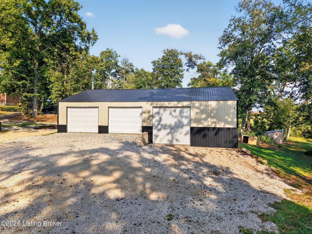 Photo of 1170 Hansborough Rd, Cecilia, KY 42724 (MLS # 1729654)