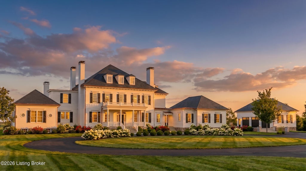 Photo of 8234 Sutherland Farm Rd, Prospect, KY 40059 (MLS # 1727765)