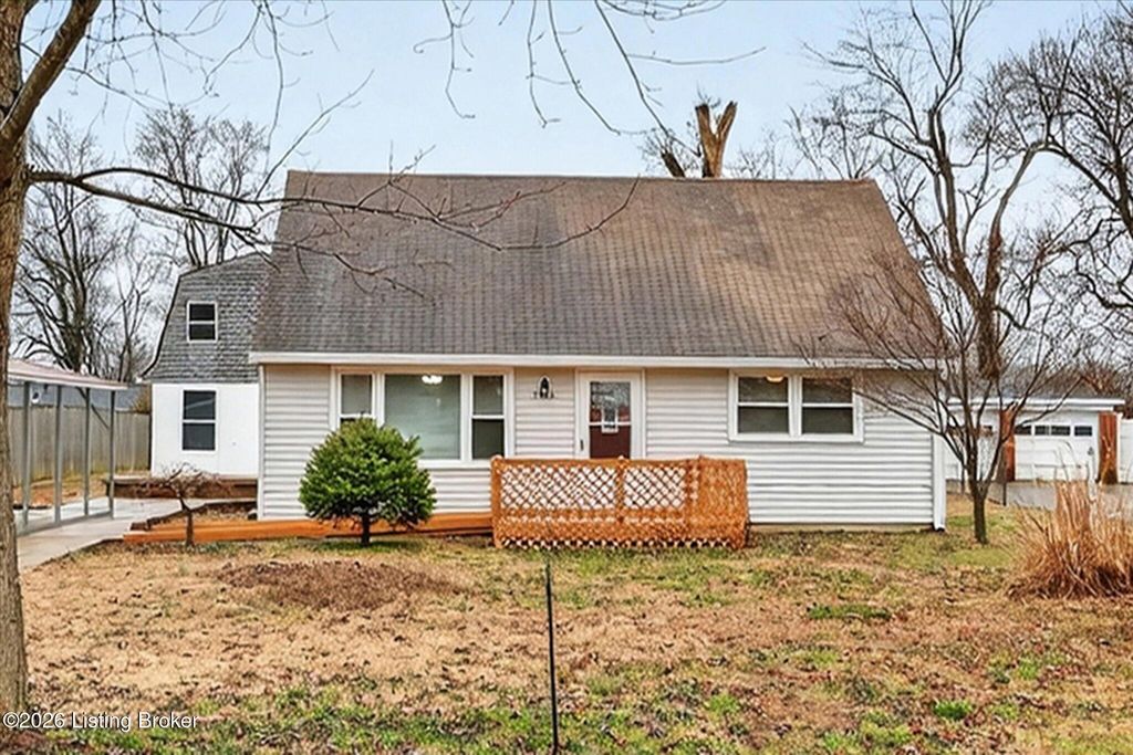 Photo of 5416 Sir Barton Rd, Louisville, KY 40272 (MLS # 1716289)