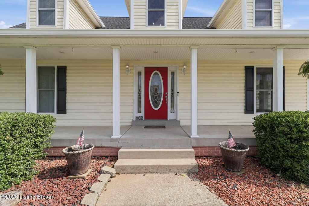 Photo of 462 Millers Crossing, Shepherdsville, KY 40165 (MLS # 1720308)