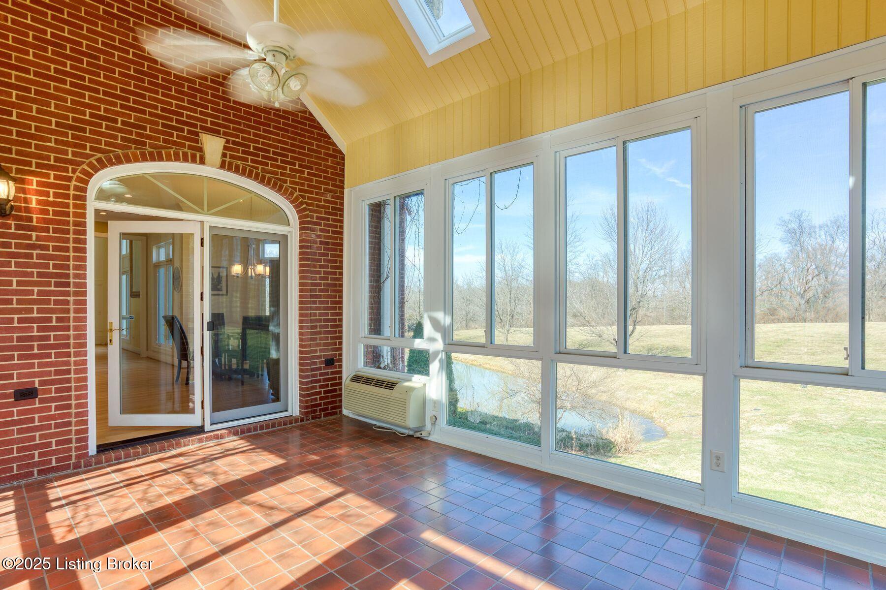 1016 Majestic Oaks Way, Simpsonville, Kentucky image 23