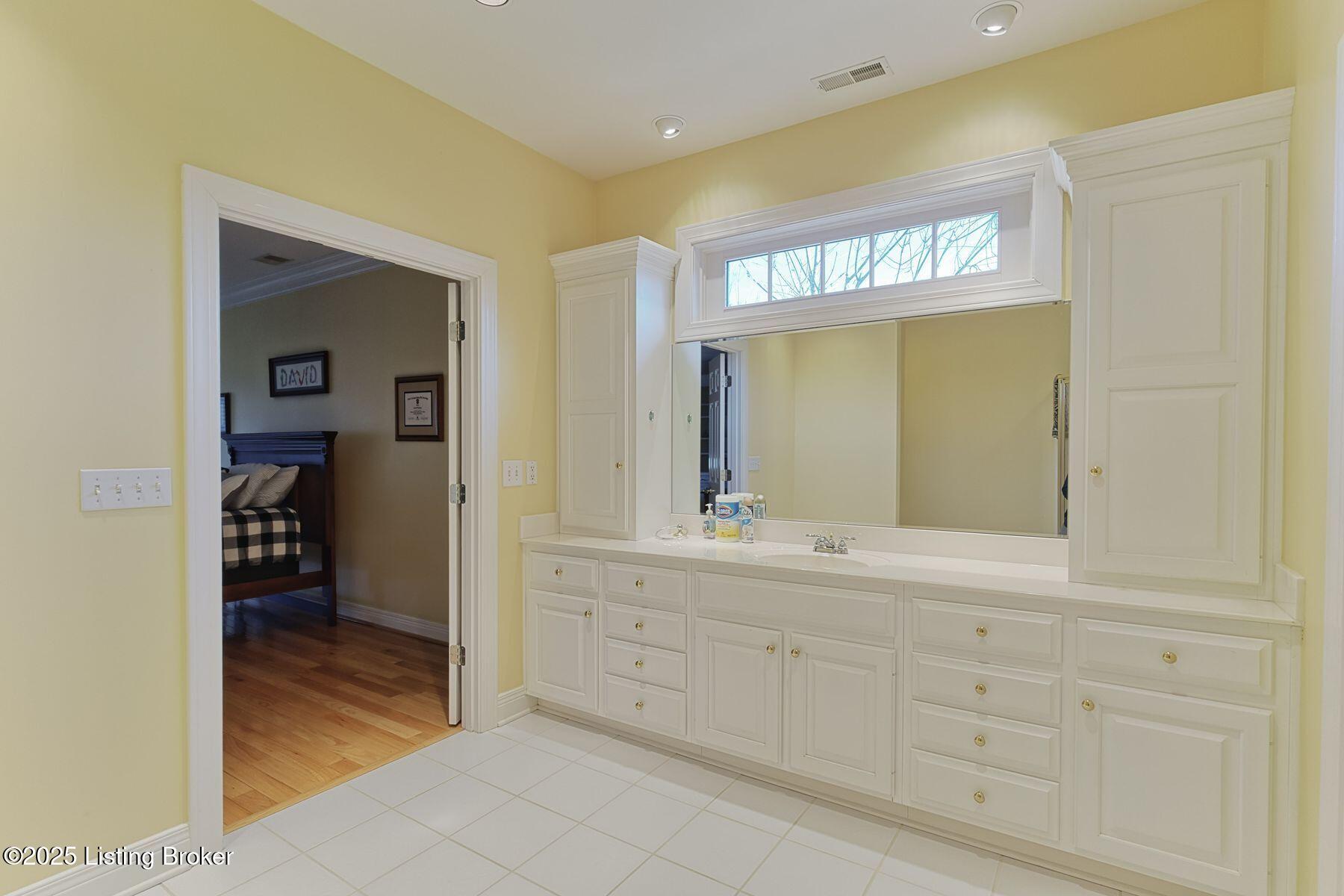 1016 Majestic Oaks Way, Simpsonville, Kentucky image 48