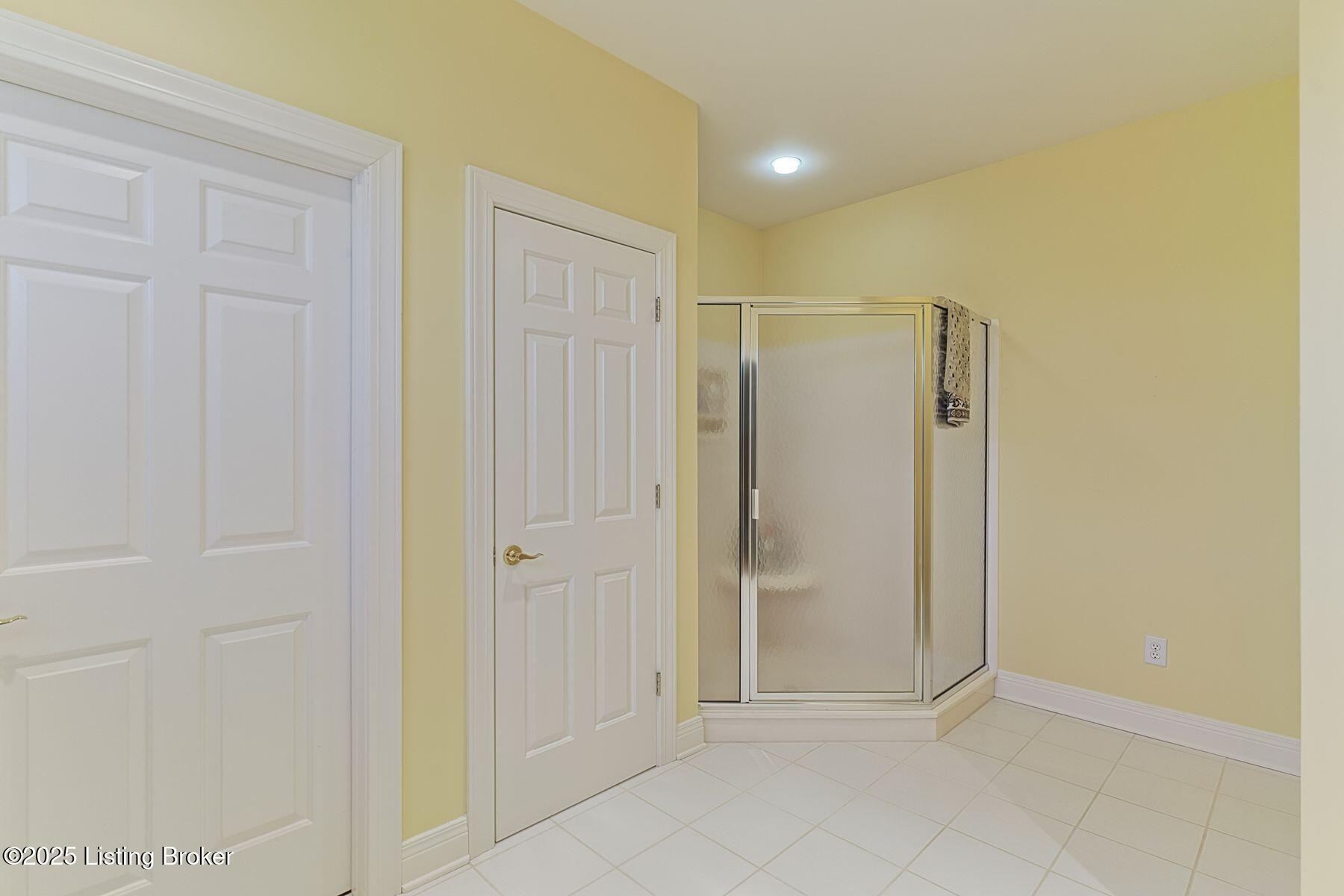 1016 Majestic Oaks Way, Simpsonville, Kentucky image 47