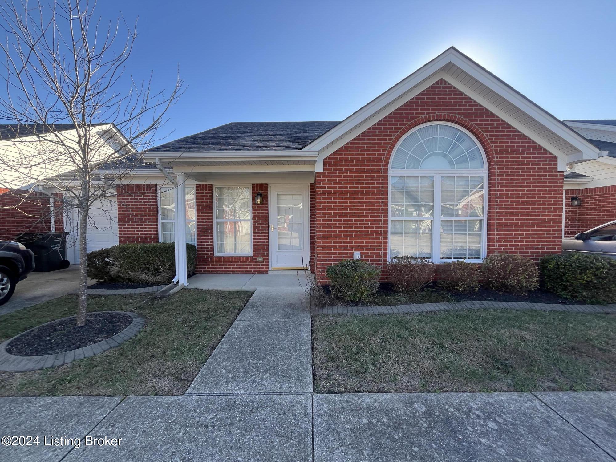 147 Woodlake Ct, Mt Washington, Kentucky image 1