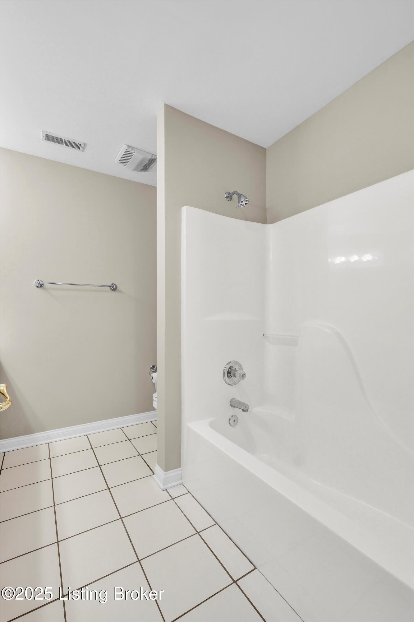 7704 Turtle Run Ct, Prospect, Pennsylvania image 31