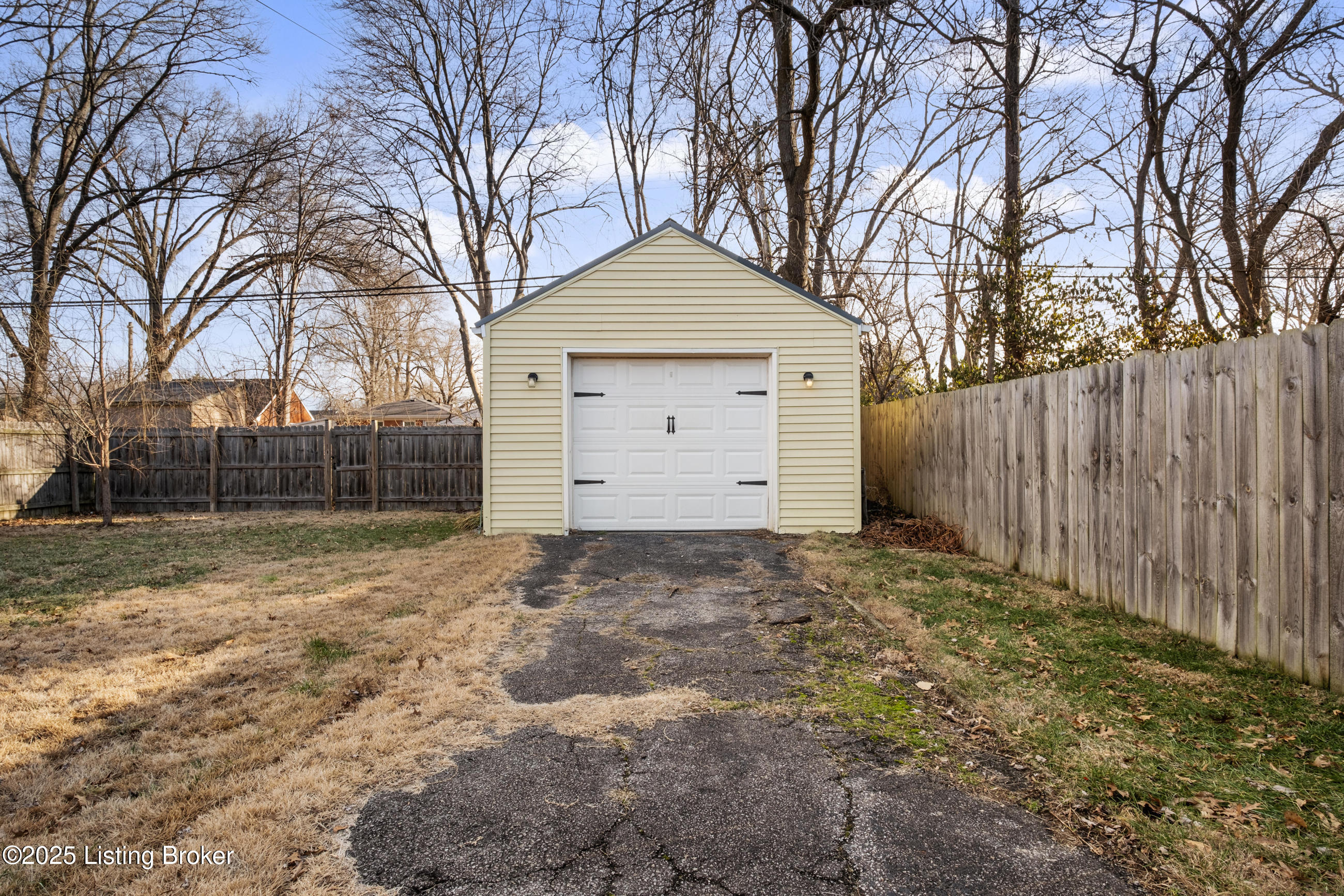 419 Marquette Dr, Louisville, Kentucky image 23