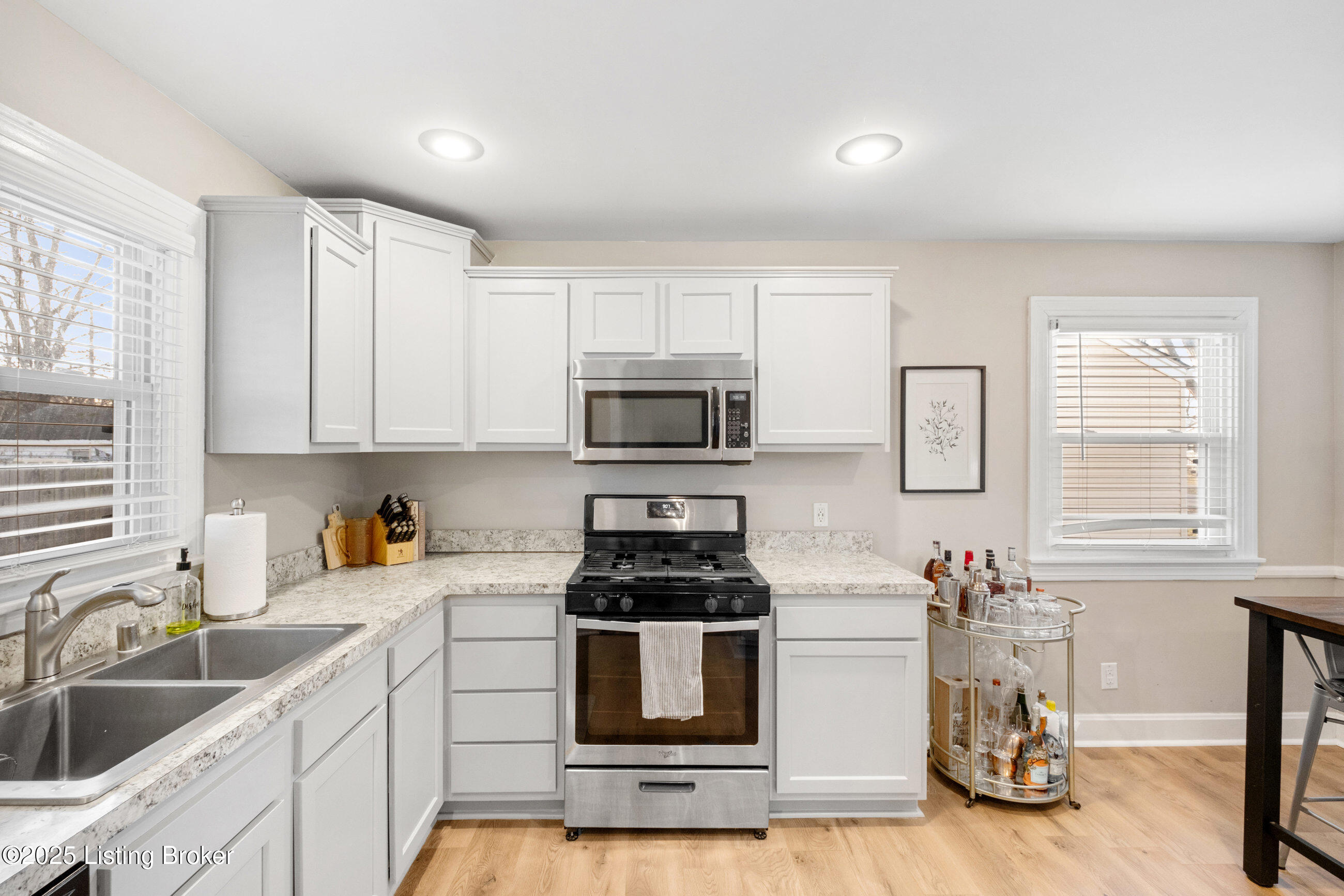 419 Marquette Dr, Louisville, Kentucky image 9