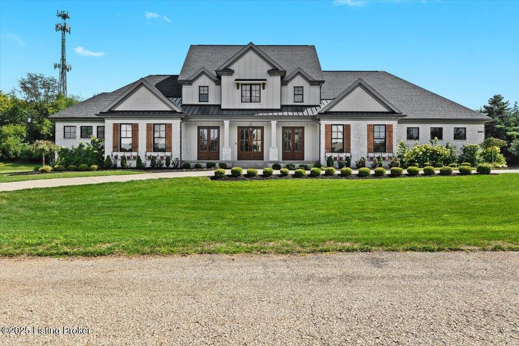 Photo of 9302 Deepa Dr, Prospect, KY 40059 (MLS # 1705456)