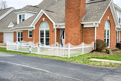 Photo of 10420 Monticello Forest Cir, Louisville, KY 40299 (MLS # 1711356)