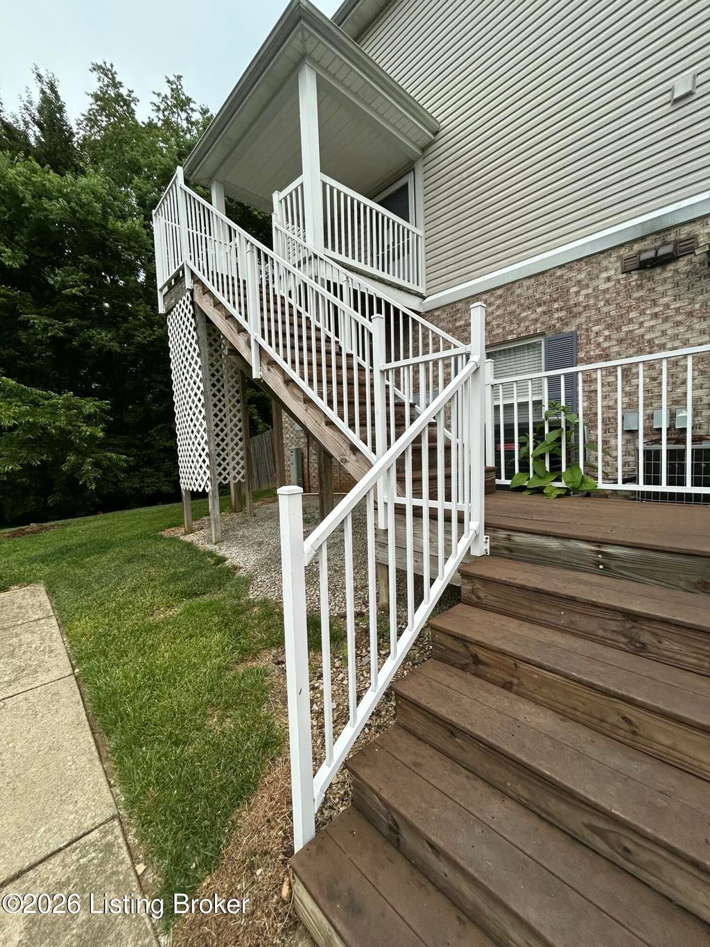 Photo of 5305 Carolina Crossings Way #201, Louisville, KY 40219 (MLS # 1718373)