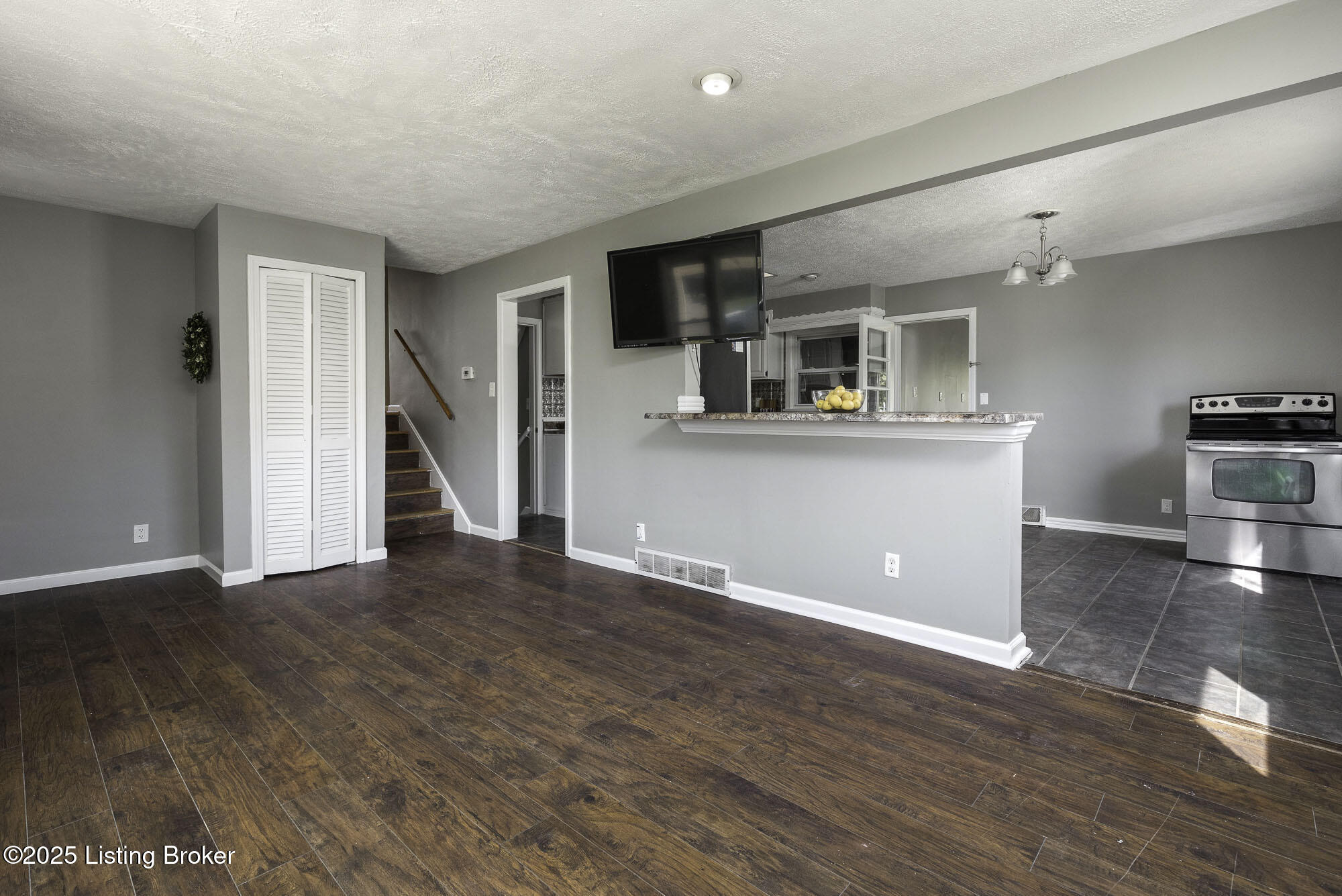 10606 Emma Jean Way, Louisville, Pennsylvania image 4