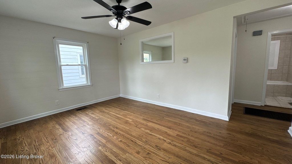 Photo of 3836 Cliff Ave, Louisville, KY 40215 (MLS # 1718304)