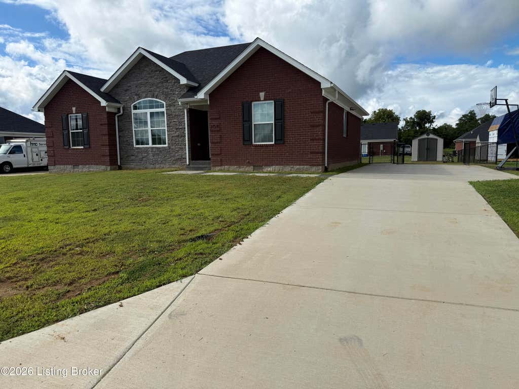Photo of 104 Flagstaff Dr, Coxs Creek, KY 40013 (MLS # 1725200)