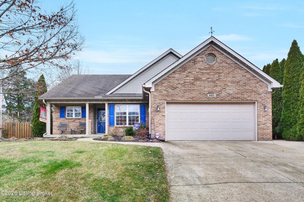 Photo of 8801 Fox Chase Pl, Louisville, KY 40228 (MLS # 1707239)