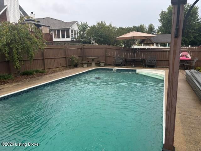 8717 Hi View Ln