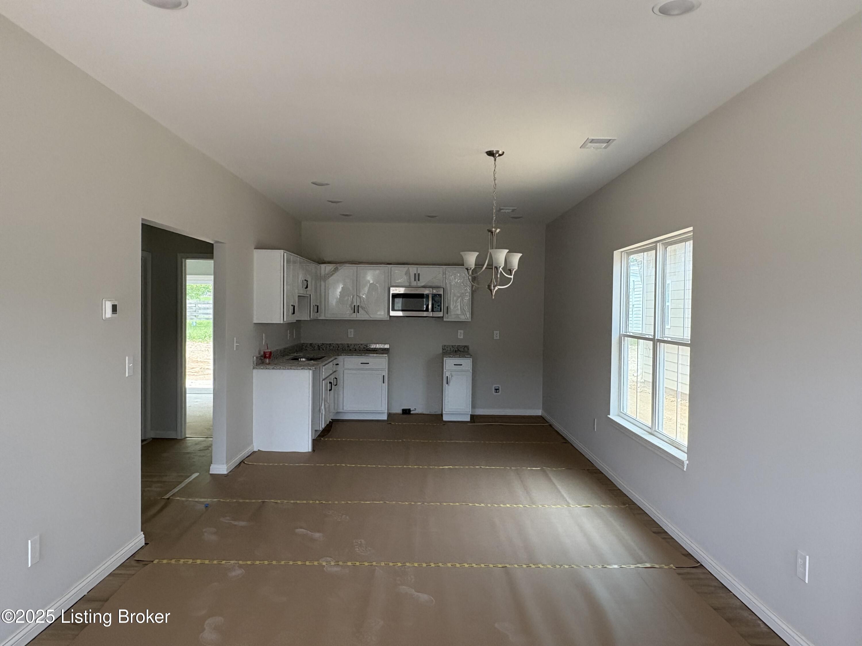 824 Rosemary Ln, La Grange, Kentucky image 2