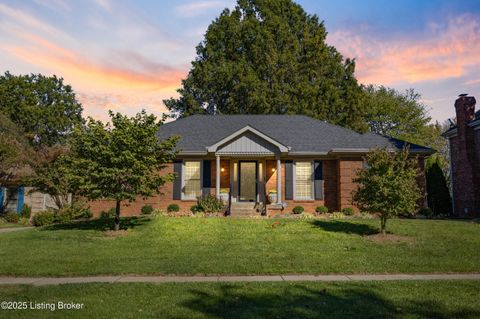 Photo of 1027 Garden Creek Cir, Louisville, KY 40223 (MLS # 1701637) Photo of 1027 Garden Creek Cir, Louisville, KY 40223 (MLS # 1701637)