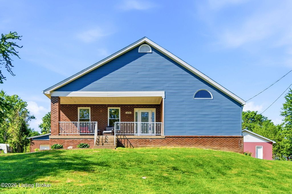 Photo of 1500 Holly Ave, Fairdale, KY 40118 (MLS # 1716141)