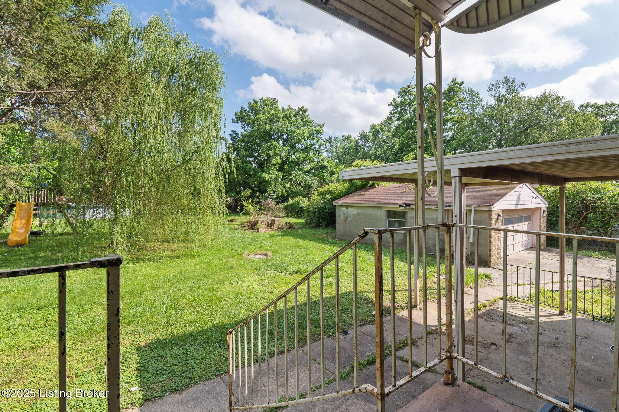 1256 Springdale Dr, Louisville, Kentucky image 30