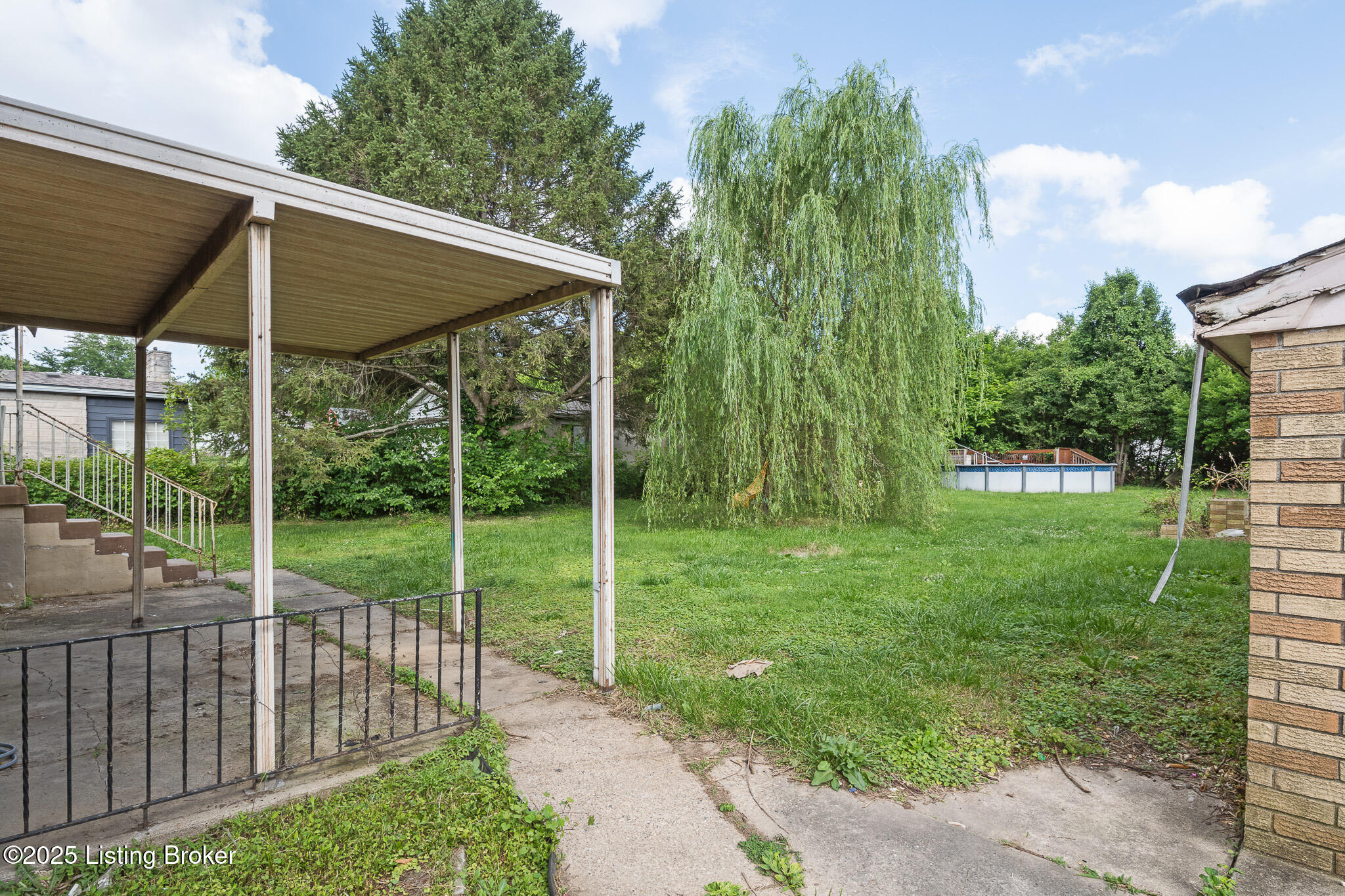 1256 Springdale Dr, Louisville, Kentucky image 34