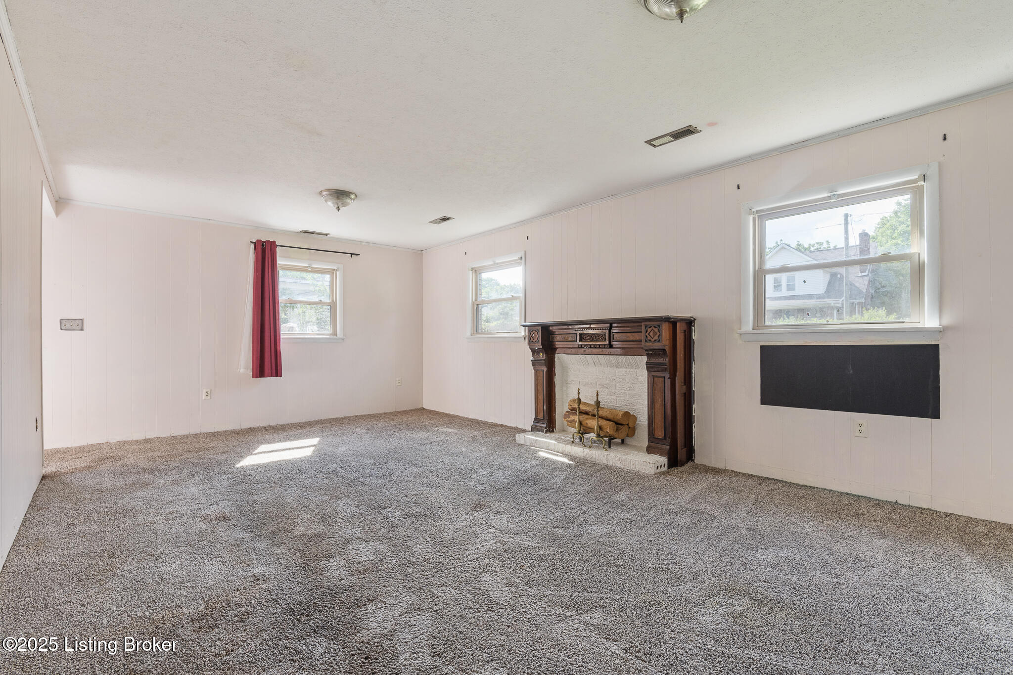 1256 Springdale Dr, Louisville, Kentucky image 15