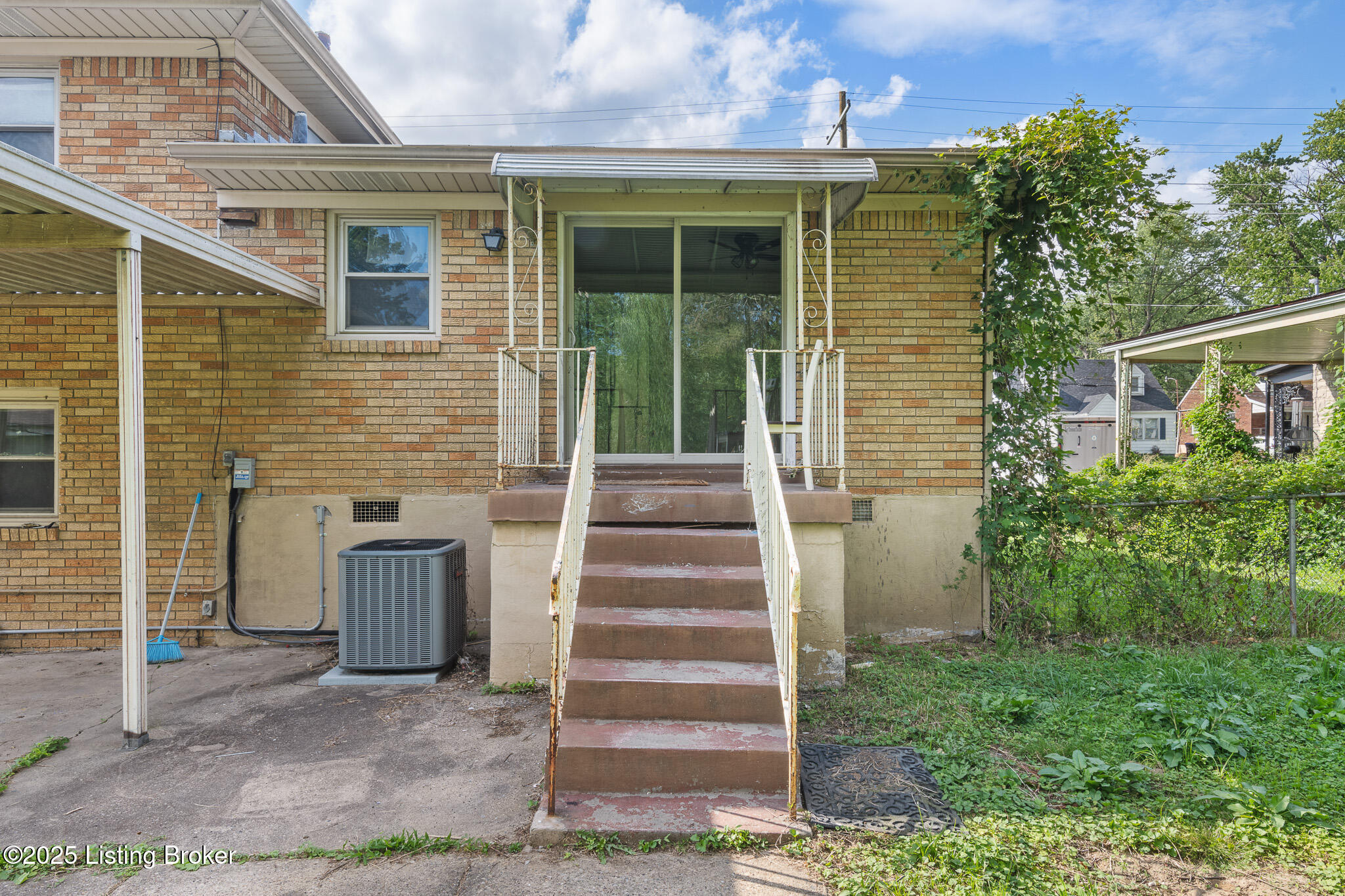1256 Springdale Dr, Louisville, Kentucky image 42