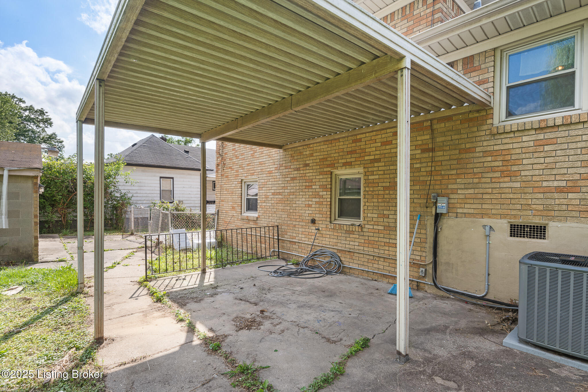 1256 Springdale Dr, Louisville, Kentucky image 33
