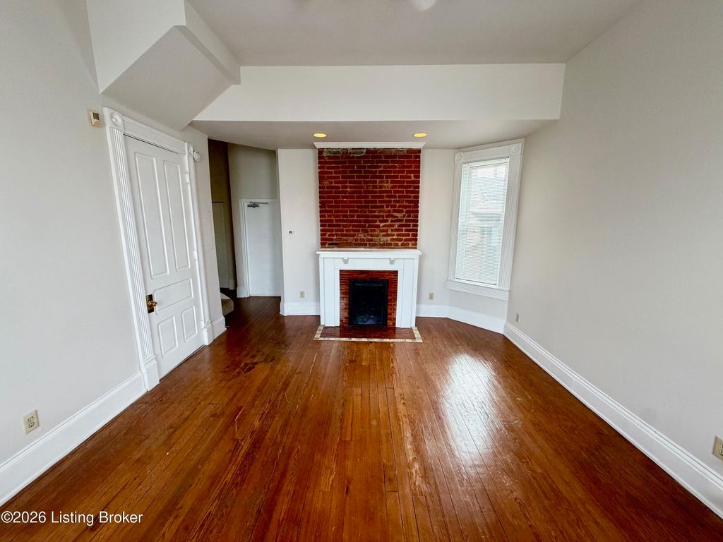 Photo of 1210 E Broadway #3, Louisville, KY 40204 (MLS # 1712267)