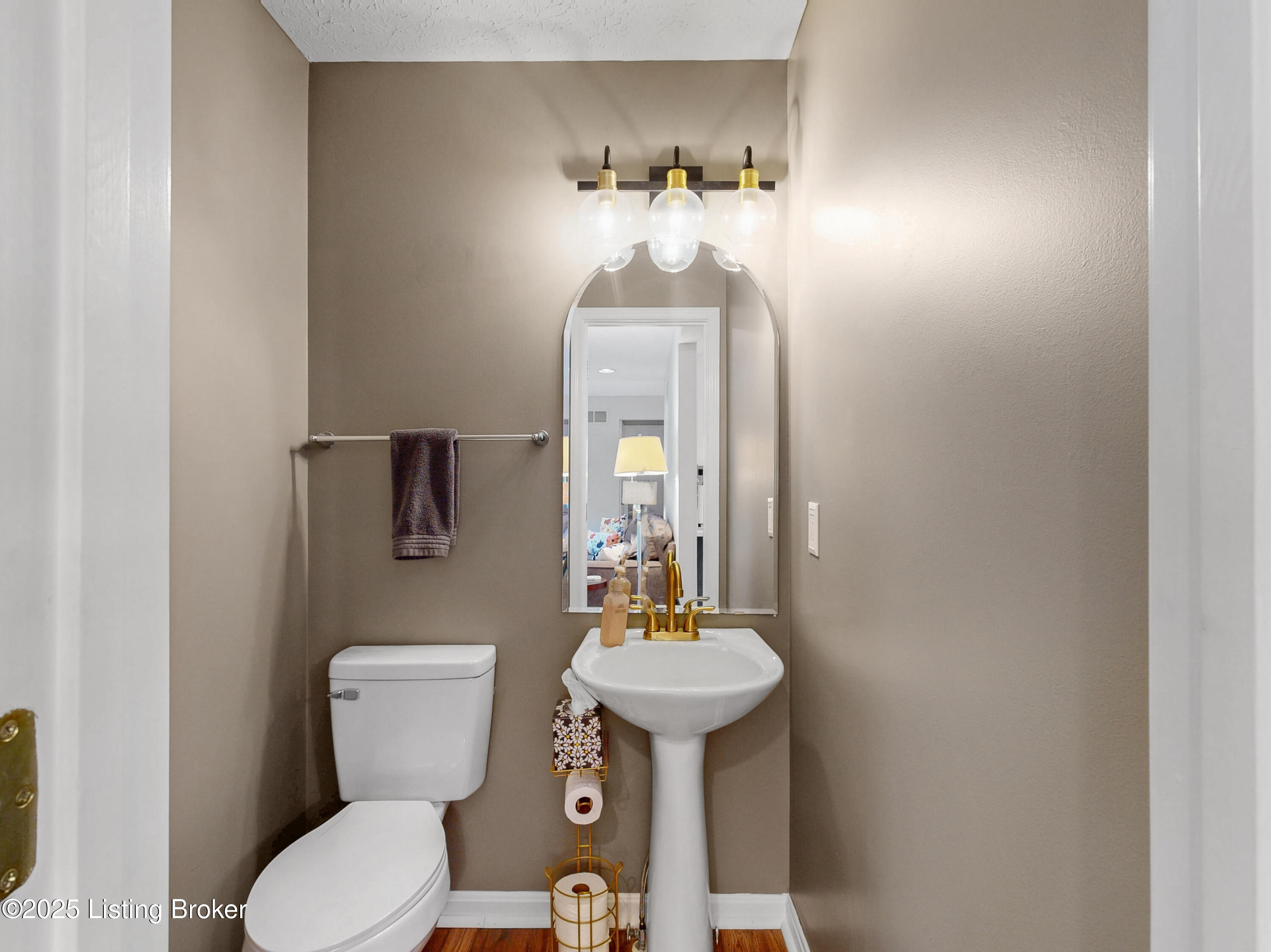 6618 Riverbirch Dr, Pewee Valley, Kentucky image 16