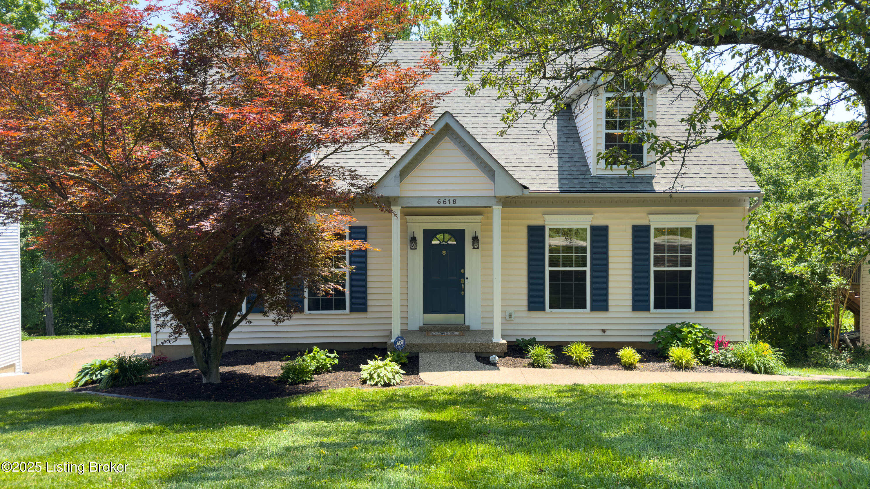 6618 Riverbirch Dr, Pewee Valley, Kentucky image 2