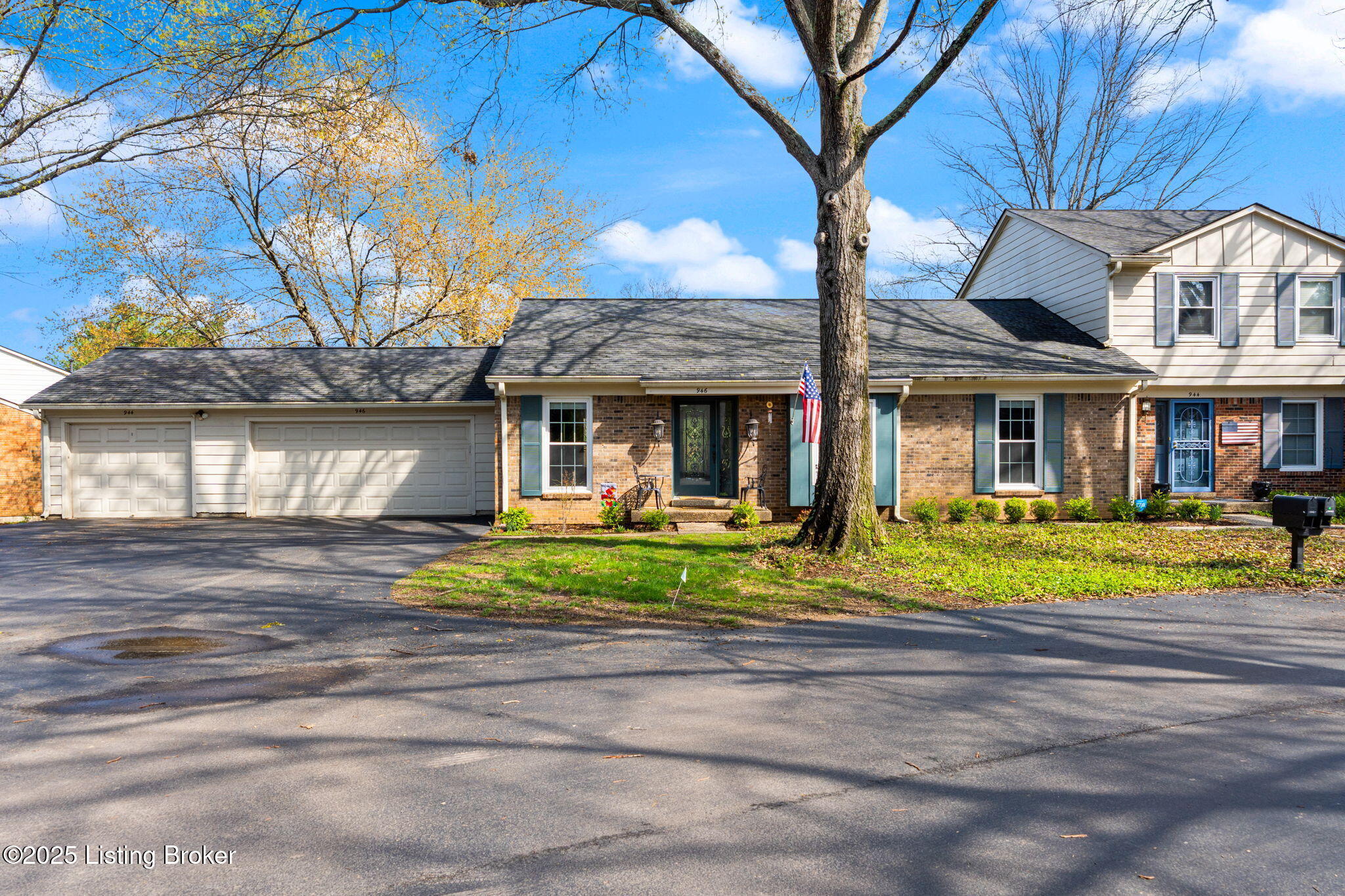 946 Burning Springs Cir, Louisville, Kentucky image 7