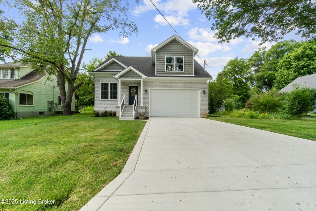 Photo of 6702 Shirley Ave, Prospect, KY 40059 (MLS # 1720685)