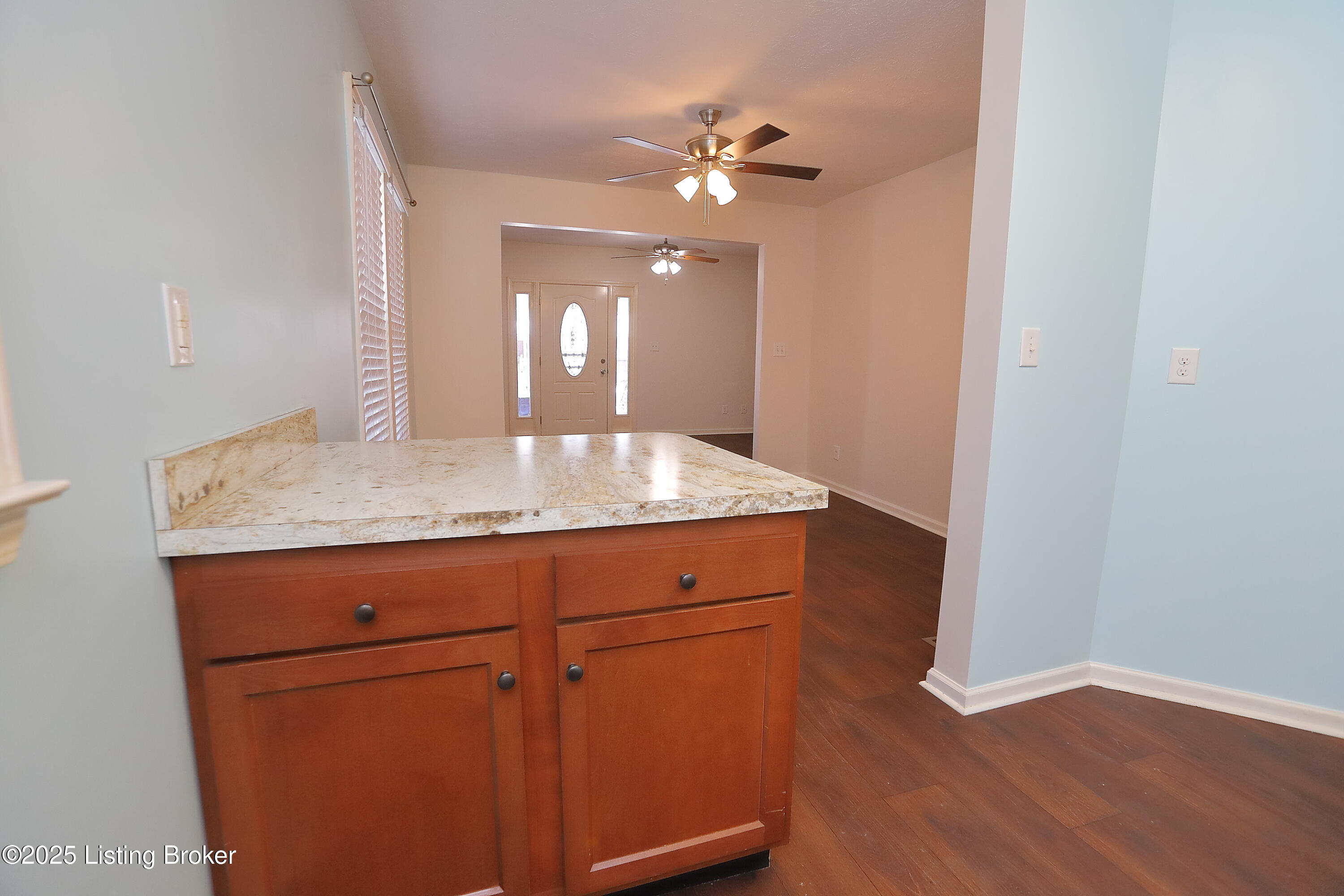 2502 Concord Dr, Louisville, Kentucky image 19