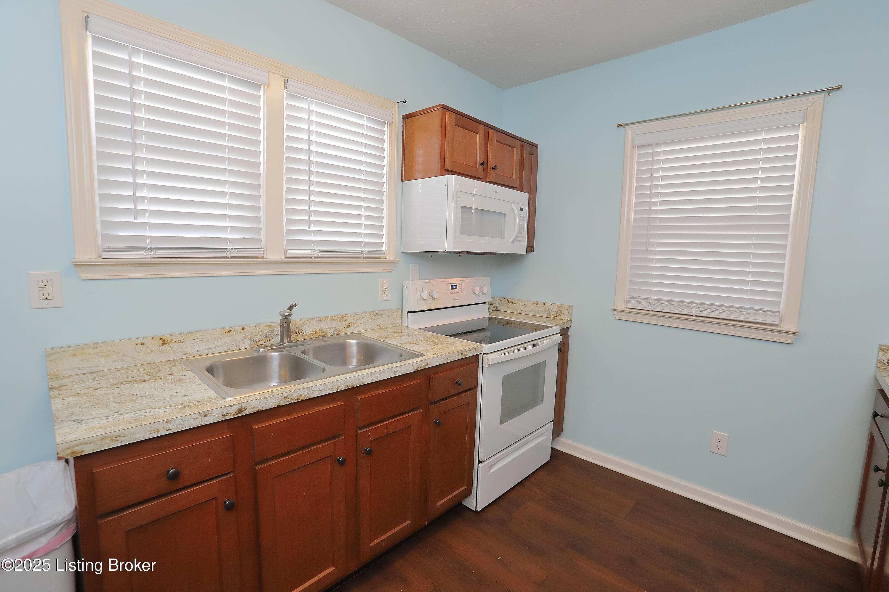 2502 Concord Dr, Louisville, Kentucky image 15