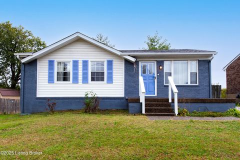 Photo of 311 Oxford Ln, Louisville, KY 40229 (MLS # 1702786)