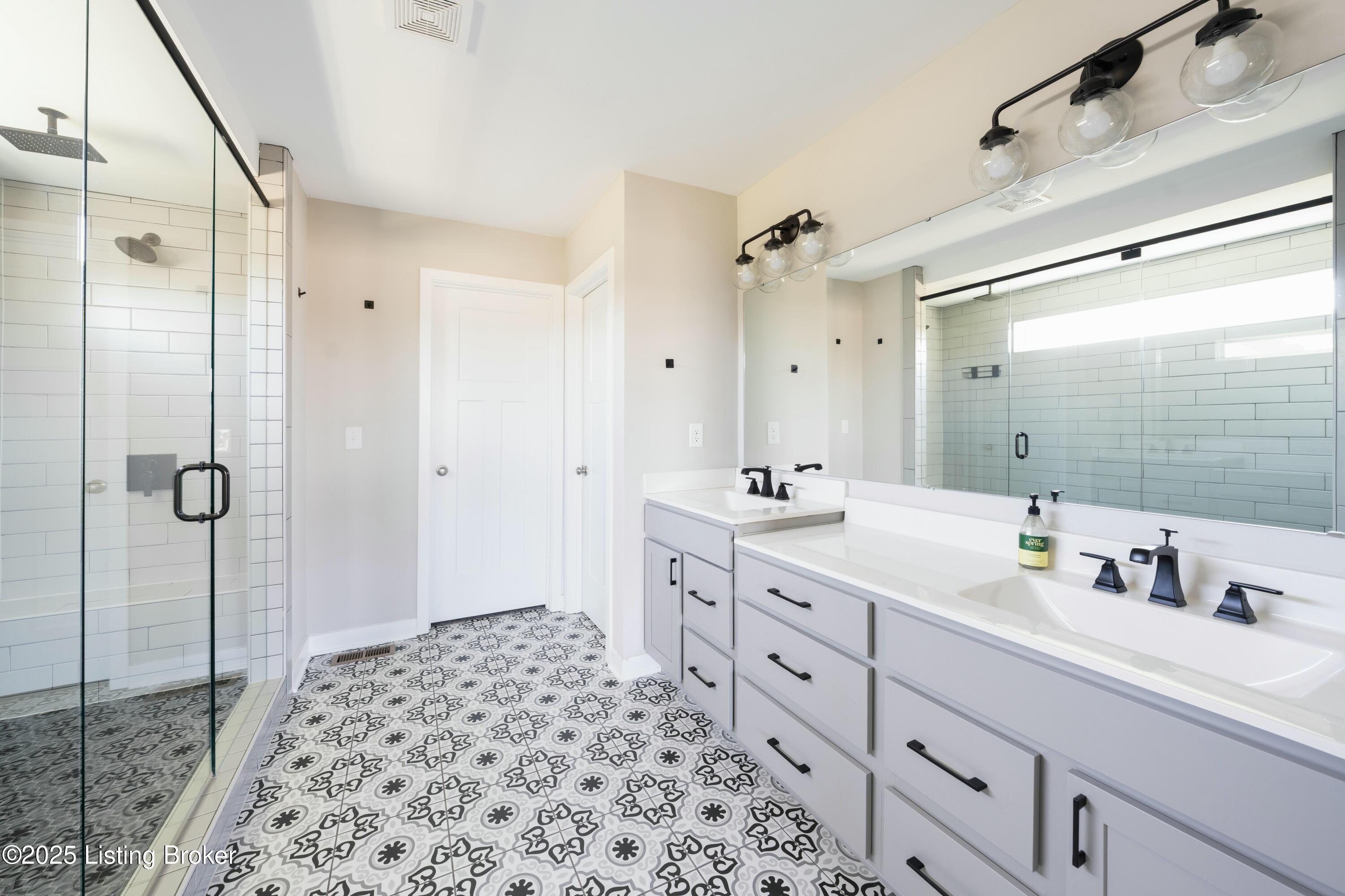 3409 Grassland Ct, La Grange, Kentucky image 21