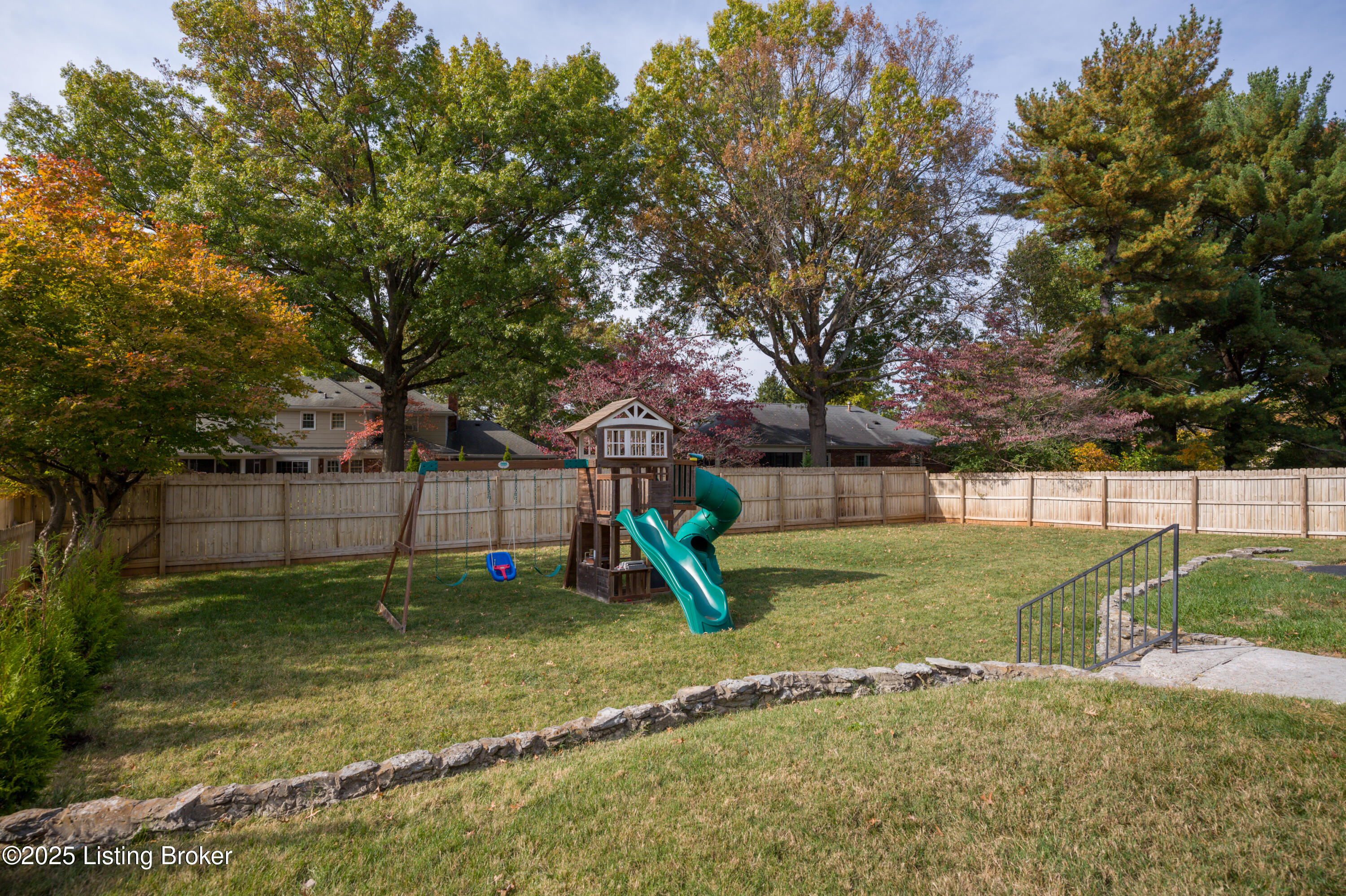 306 S Lyndon Ln #304, Louisville, Pennsylvania image 32