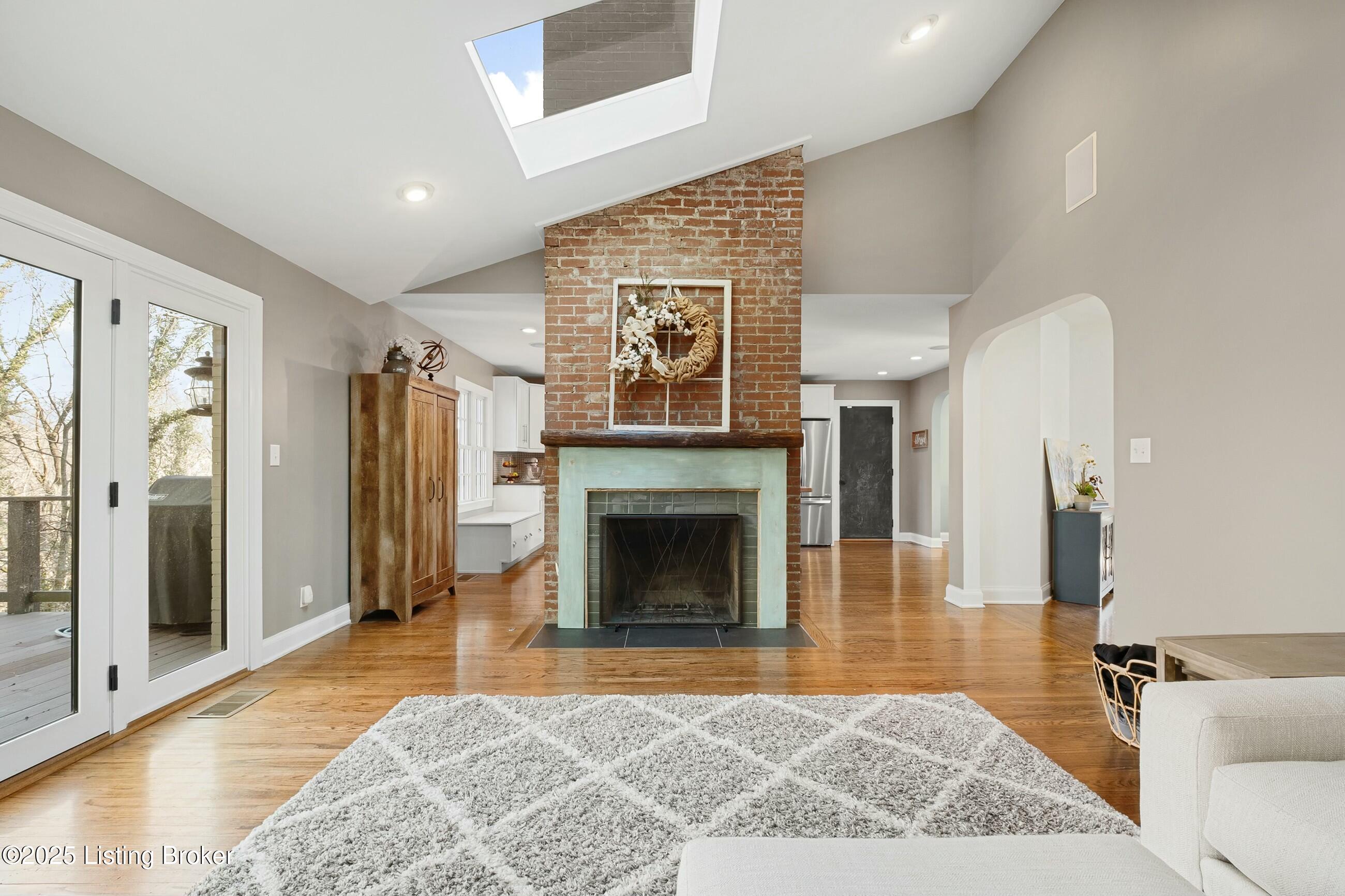 5304 Indian Crest Rd, Louisville, Kentucky image 7