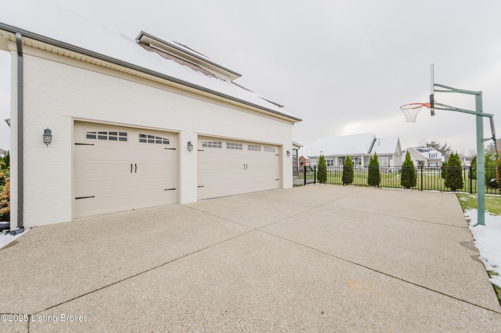 Photo of 6366 Clore Ln, Crestwood, KY 40014 (MLS # 1704883)